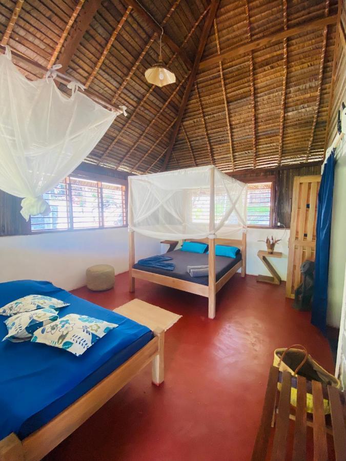 Tamarin Lodge Ampangorinana Exterior foto